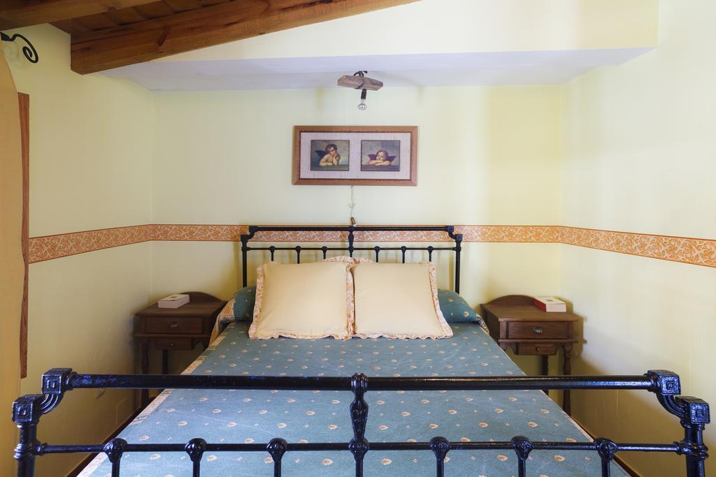 La Casa Del Tio Venancio Caracenilla Quarto foto